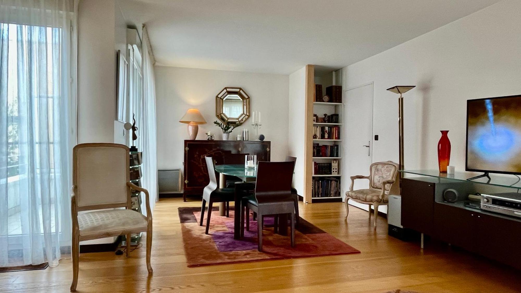 Apartamento Chez Nicole & Denis Boulogne-Billancourt Exterior foto